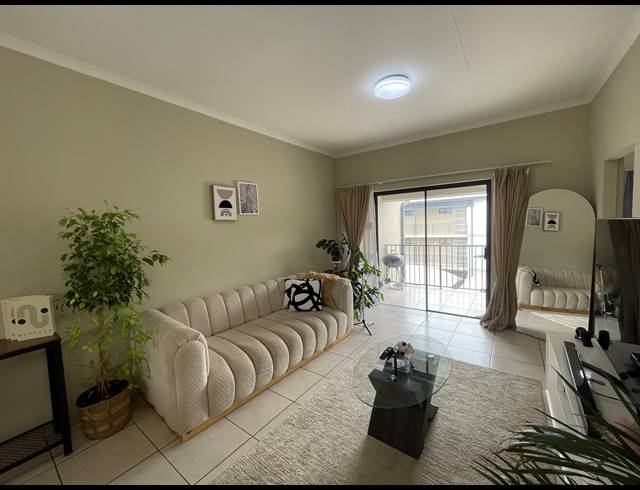 2 BEDROOM APARTMENT FOR SALE IN BRENTWOOD PARK
